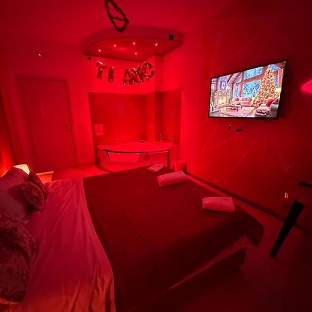 Infinity Suite Acerra Bagian luar foto