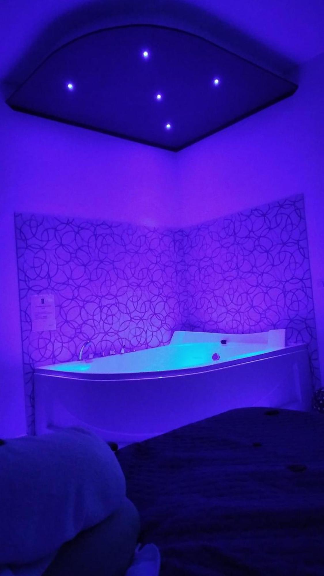 Infinity Suite Acerra Bagian luar foto