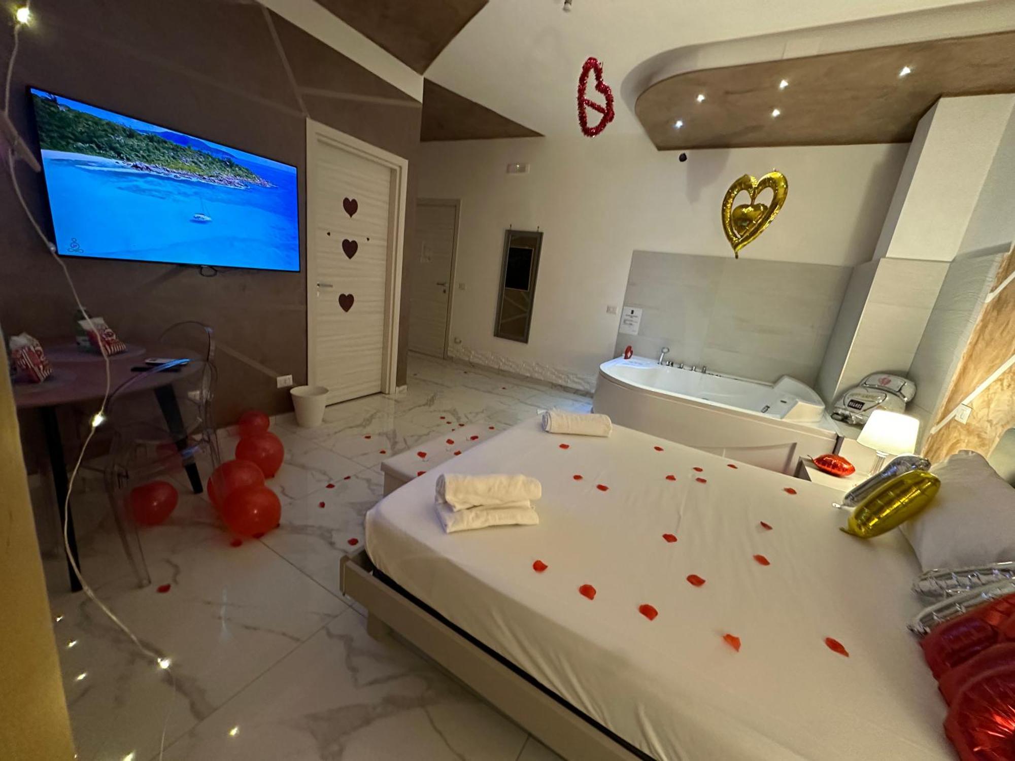 Infinity Suite Acerra Bagian luar foto